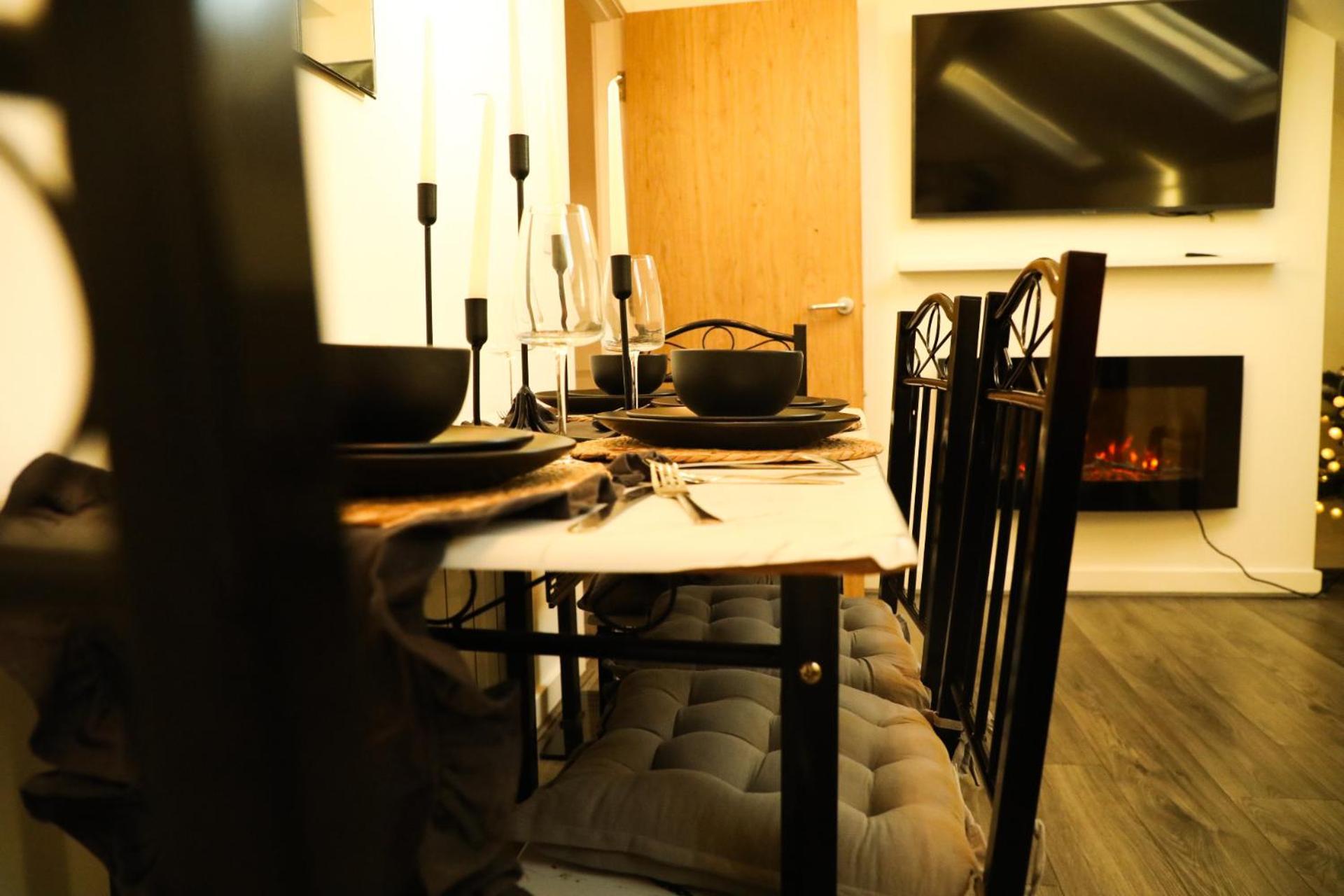 1 Bedroom Apartment Bradford City Centre Foster Square מראה חיצוני תמונה